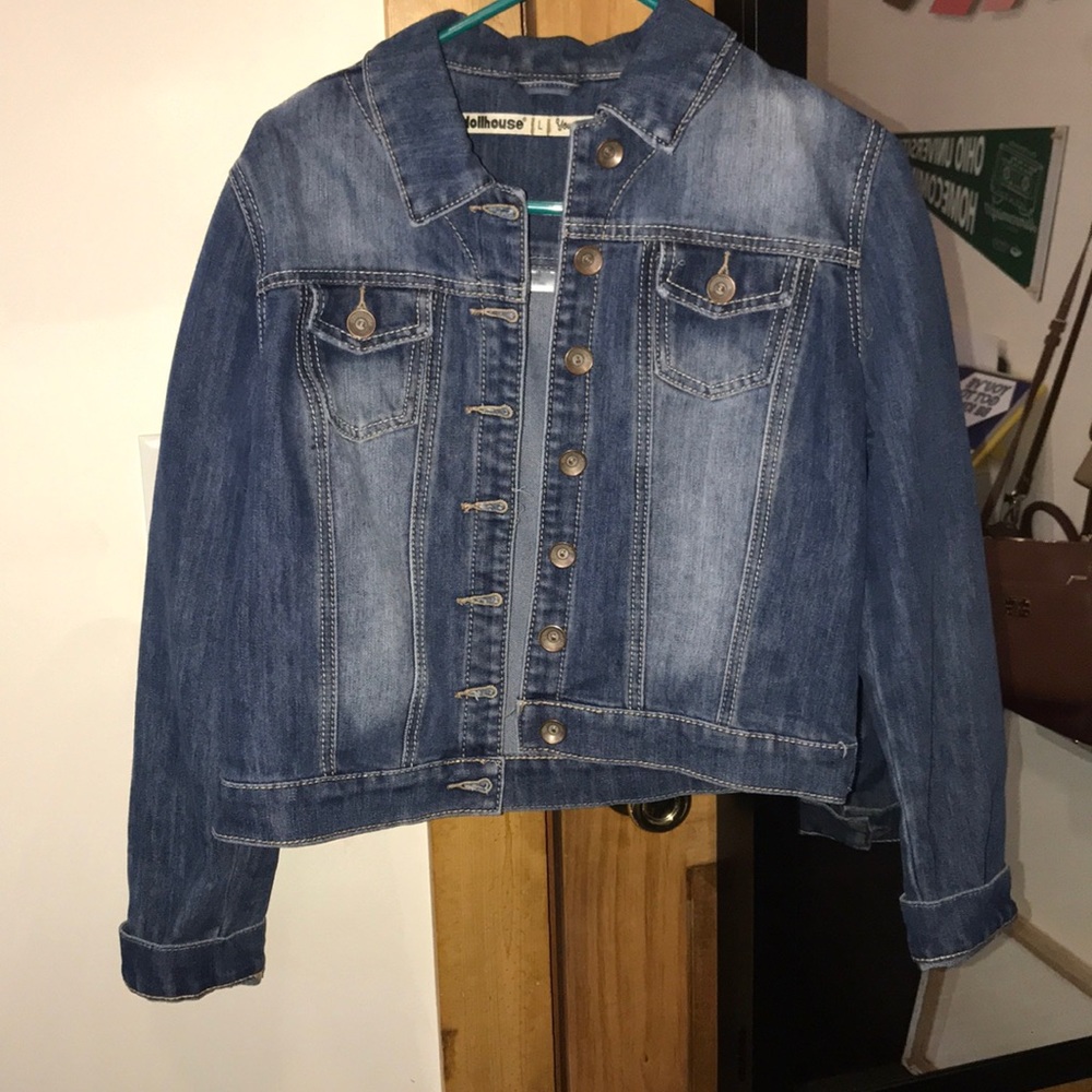 Jean jacket with pockets and fade
